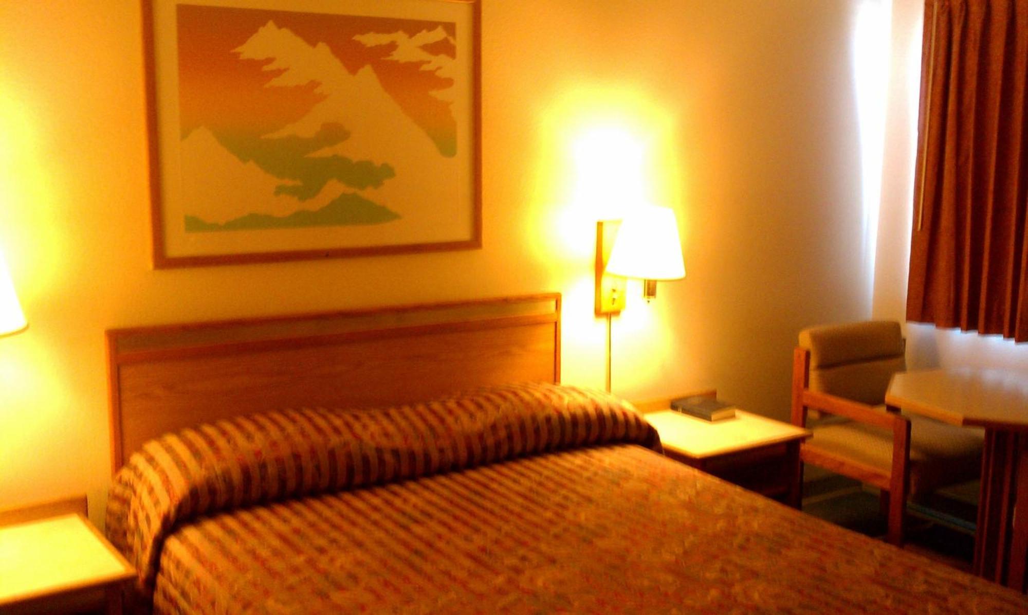 Colorado River Value Inn ブルヘッド・シティ エクステリア 写真